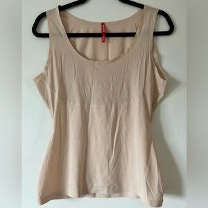 SPANX Nude Scoop Neck Camisole Tank